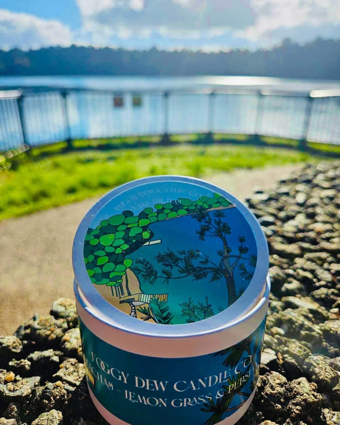 Lemongrass & Persian Lime 'Lake Eacham Candle' - 26hr+ Travel Tin